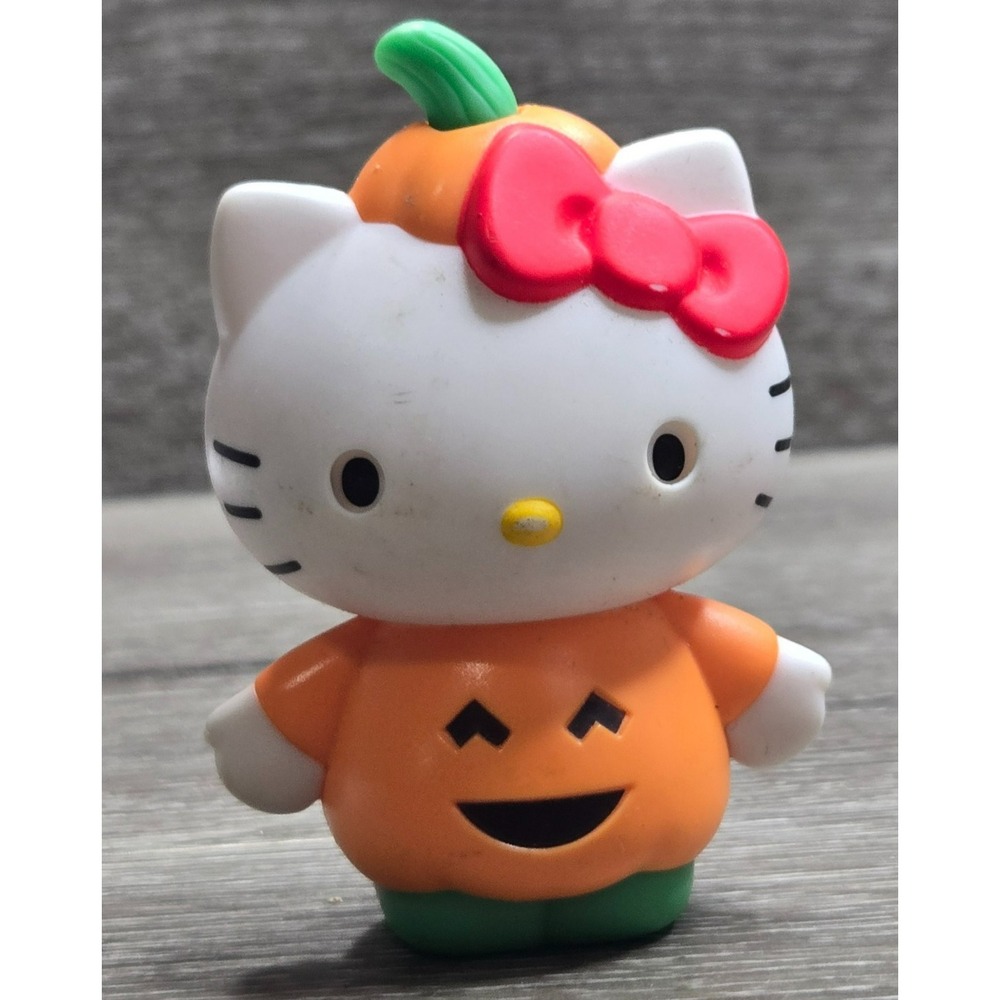 Sanrio Hello Kitty Halloween Pumpkin Suit Figure 2019 McDonald's Happy Meal